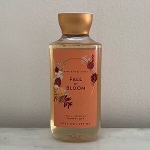 Bath and Body Works Fall in Bloom shower gel